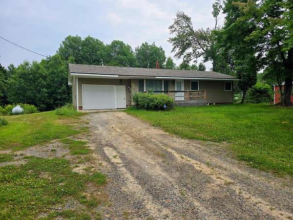 4 Acres of Land with Home for Sale in Grand Rapids, Minnesota