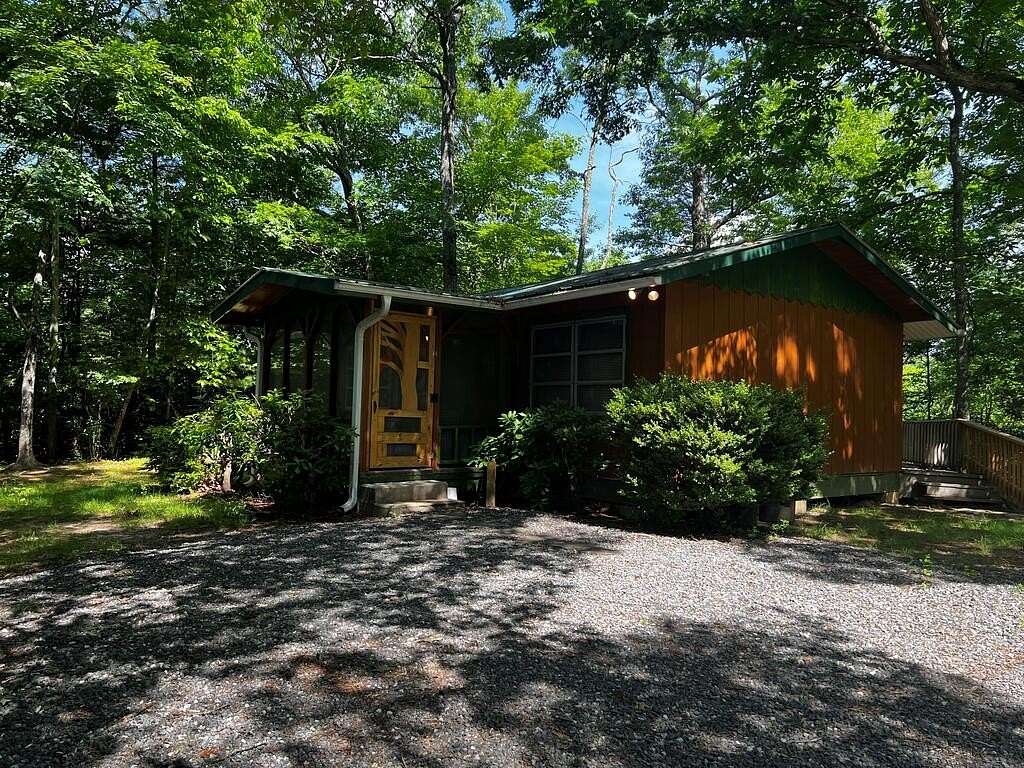 3.47 Acres of Land with Home for Sale in Bryson City, North Carolina