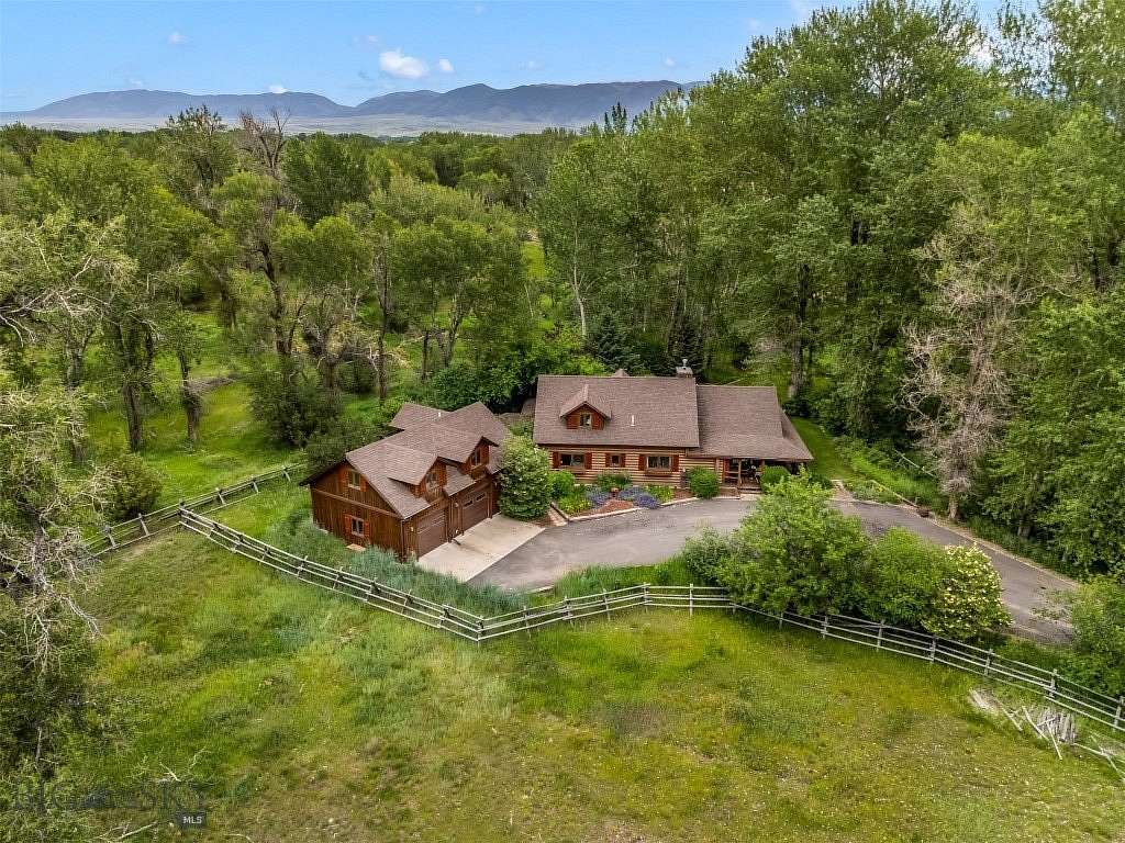 9.26 Acres of Land with Home for Sale in Manhattan, Montana
