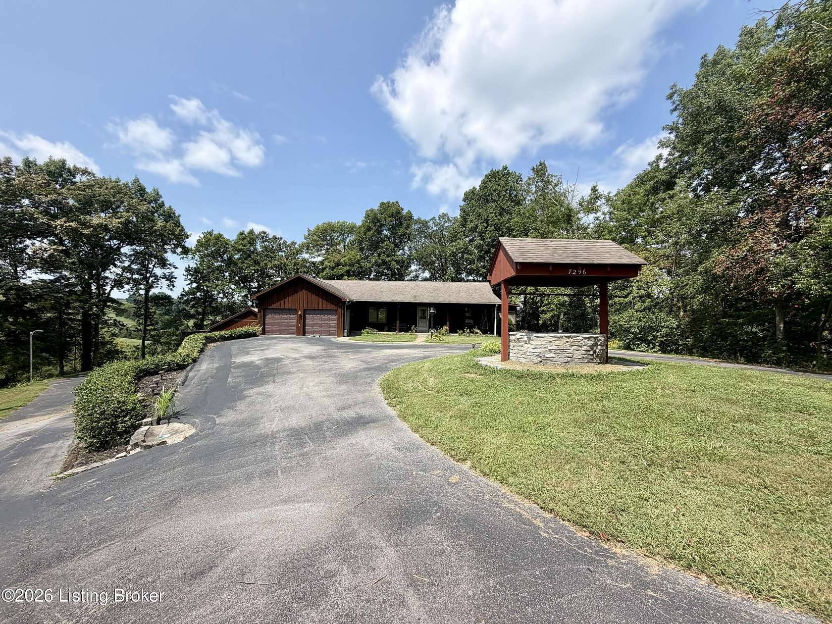 8.17 Acres of Land with Home for Sale in Springfield, Kentucky