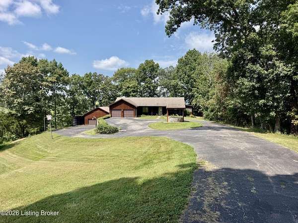 8.17 Acres of Land with Home for Sale in Springfield, Kentucky