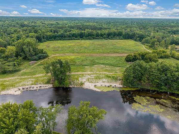 39.2 Acres of Land for Sale in Peshtigo, Wisconsin