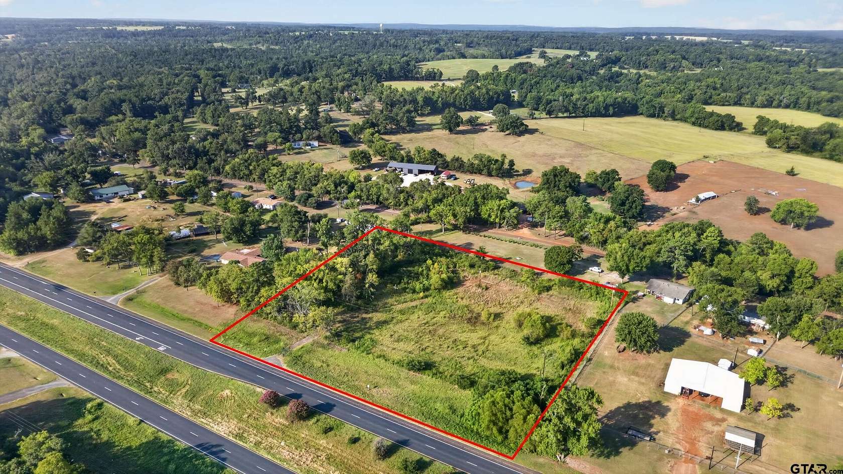 3 Acres of Land for Sale in Jacksonville, Texas