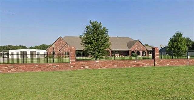 9 Acres of Land with Home for Sale in Coweta, Oklahoma