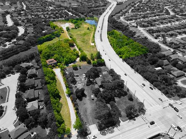 13.1 Acres of Land with Home for Sale in Denton, Texas