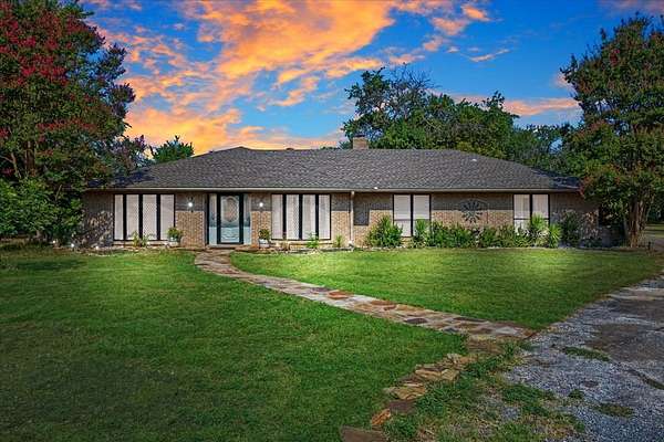 4 Acres of Land with Home for Sale in Tom Bean, Texas