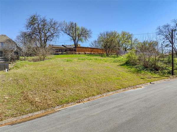 0.95 Acres of Residential Land for Sale in Sherman, Texas