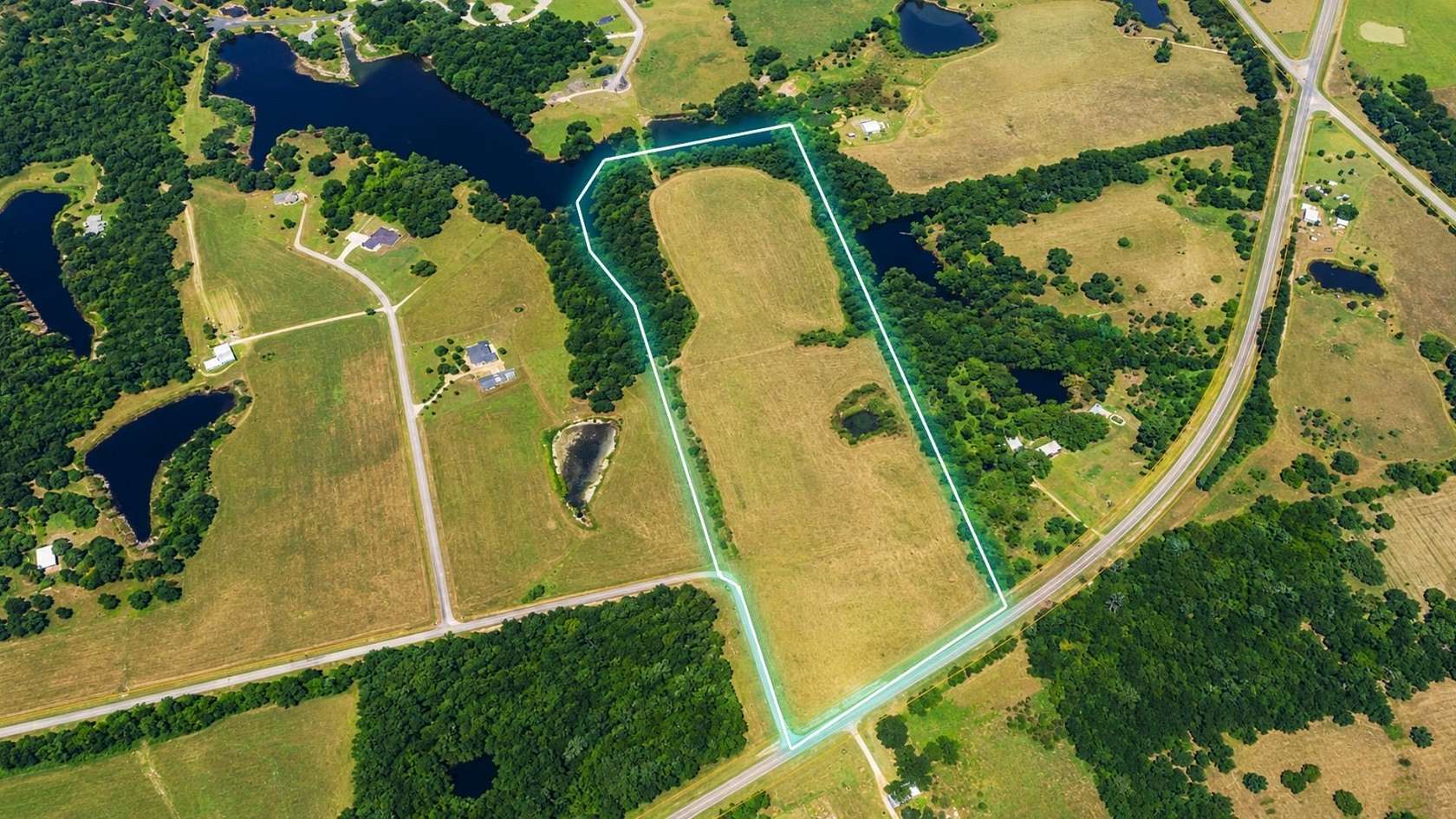 24 Acres of Land for Sale in Yantis, Texas
