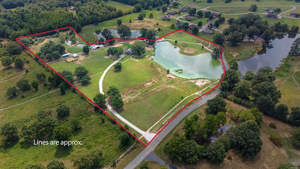 12.3 Acres of Land with Home for Sale in Heber Springs, Arkansas