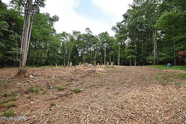 6.57 Acres of Land for Sale in Knoxville, Tennessee