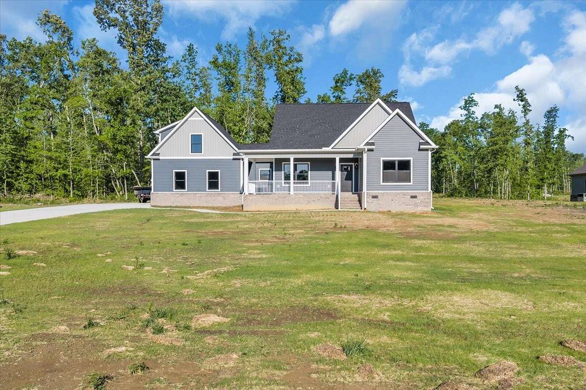 2 Acres of Land with Home for Sale in Wartrace, Tennessee