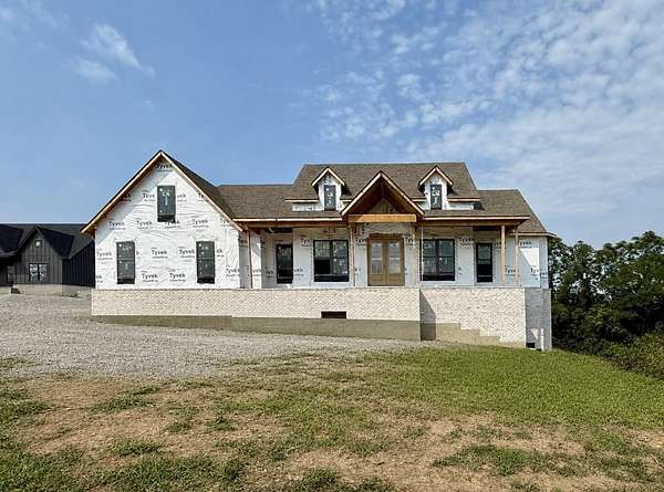 2.2 Acres of Land with Home for Sale in Richmond, Kentucky