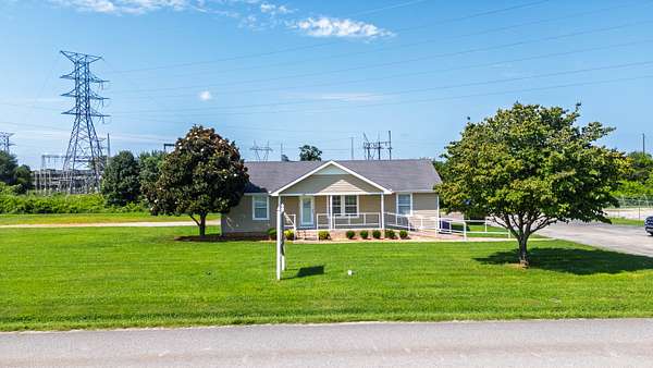 1.63 Acres of Improved Commercial Land for Sale in Decherd, Tennessee