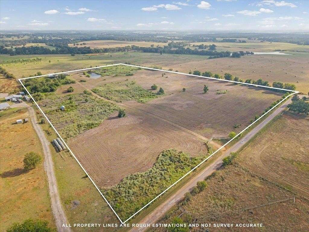 17 Acres of Land for Sale in Lexington, Texas