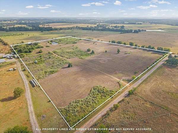 17 Acres of Land for Sale in Lexington, Texas