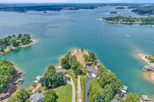 1.2 Acres of Residential Land for Sale in Huddleston, Virginia