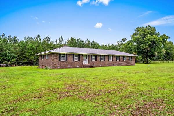1.56 Acres of Land with Home for Sale in Loris, South Carolina