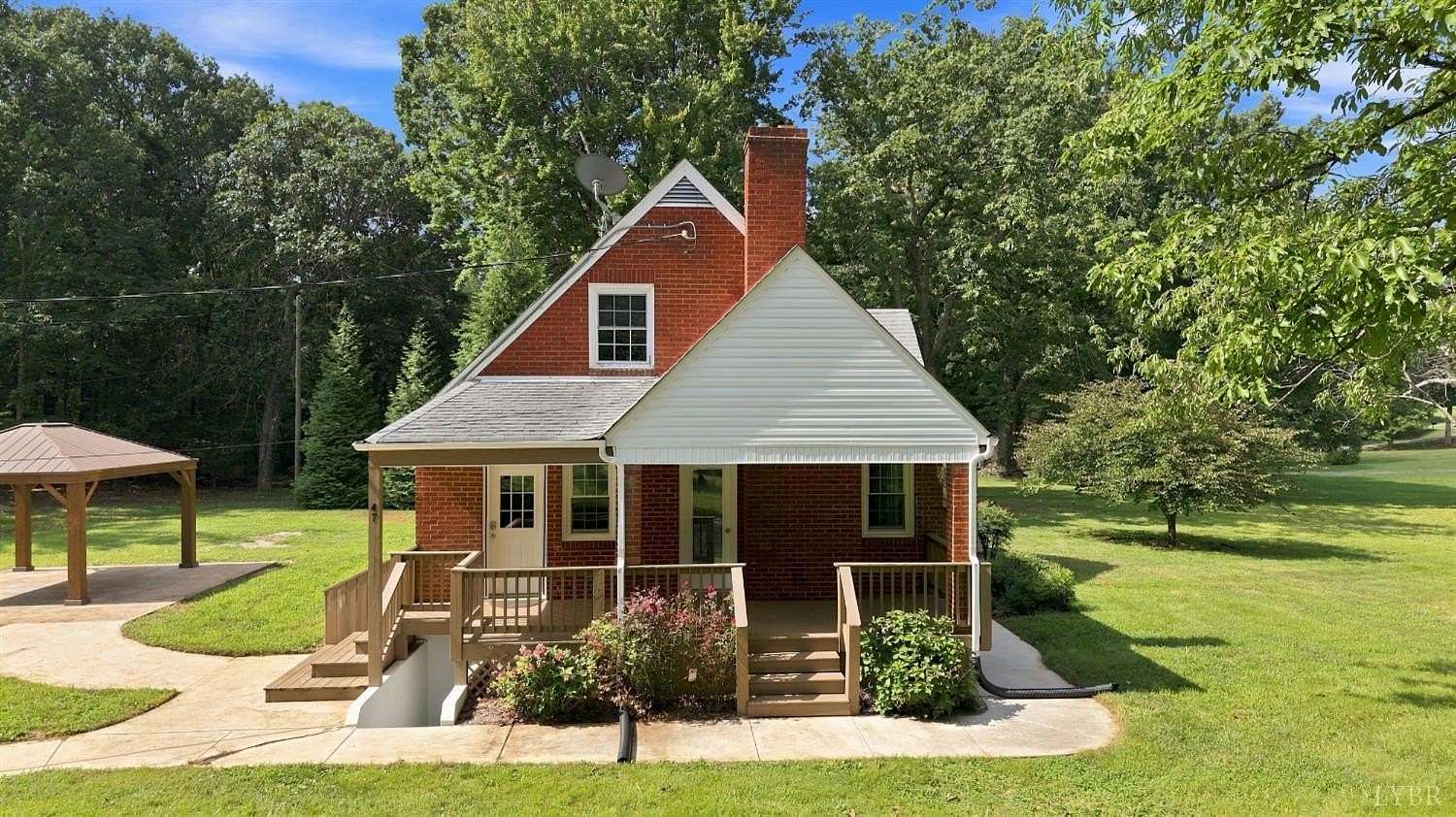 2 Acres of Land with Home for Sale in Lynchburg, Virginia