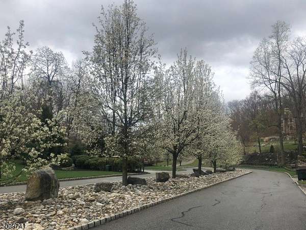 3 Acres of Residential Land for Sale in Montville Township, New Jersey