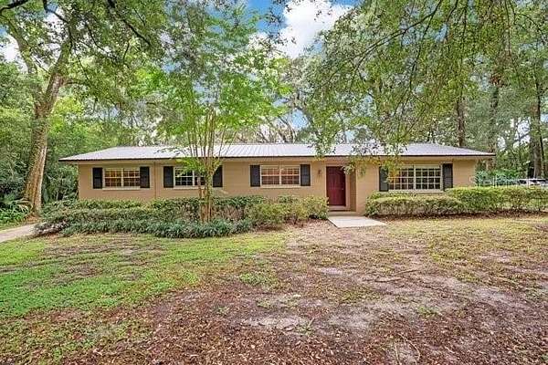 2.44 Acres of Land with Home for Sale in Apopka, Florida