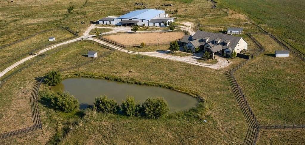 7.5 Acres of Land with Home for Sale in Piedmont, Oklahoma