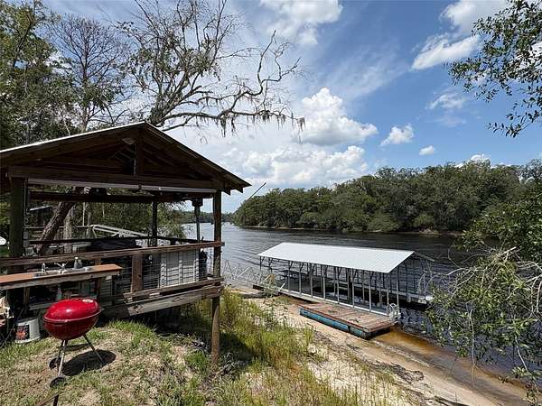 4.22 Acres of Residential Land for Sale in Old Town, Florida