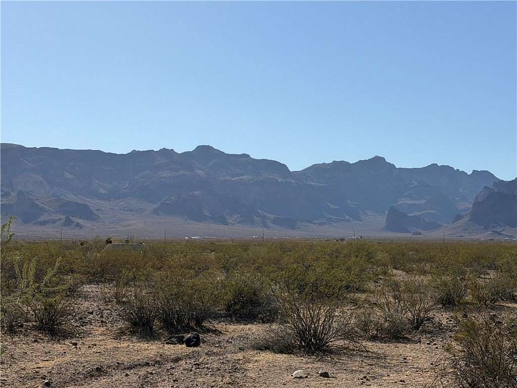 10 Acres of Land for Sale in Golden Valley, Arizona