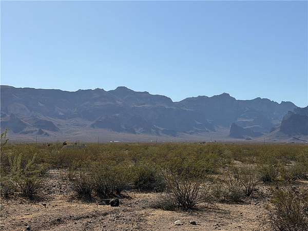 10 Acres of Land for Sale in Golden Valley, Arizona