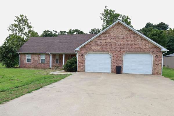 2 Acres of Land with Home for Sale in Paragould, Arkansas