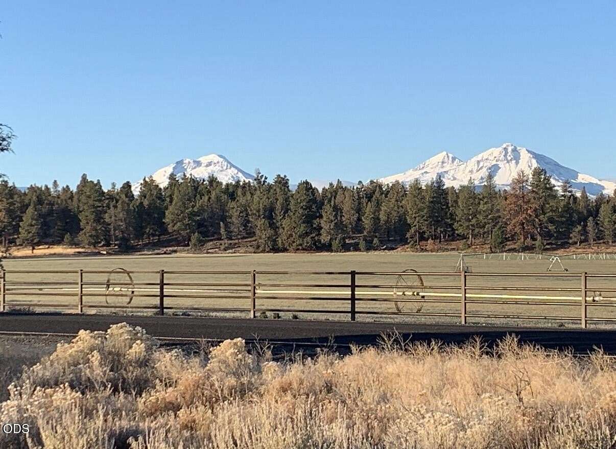 9.77 Acres of Residential Land for Sale in Sisters, Oregon