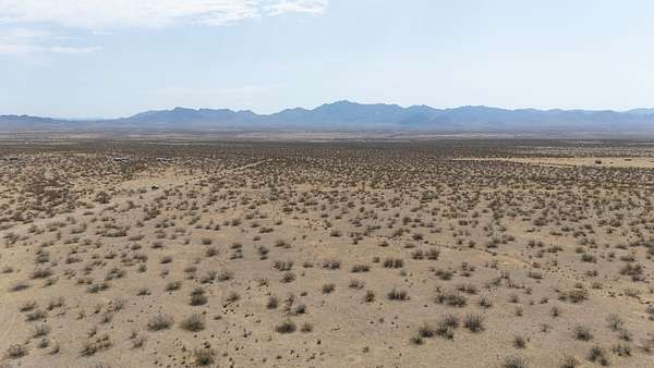 5 Acres of Land for Sale in Kingman, Arizona
