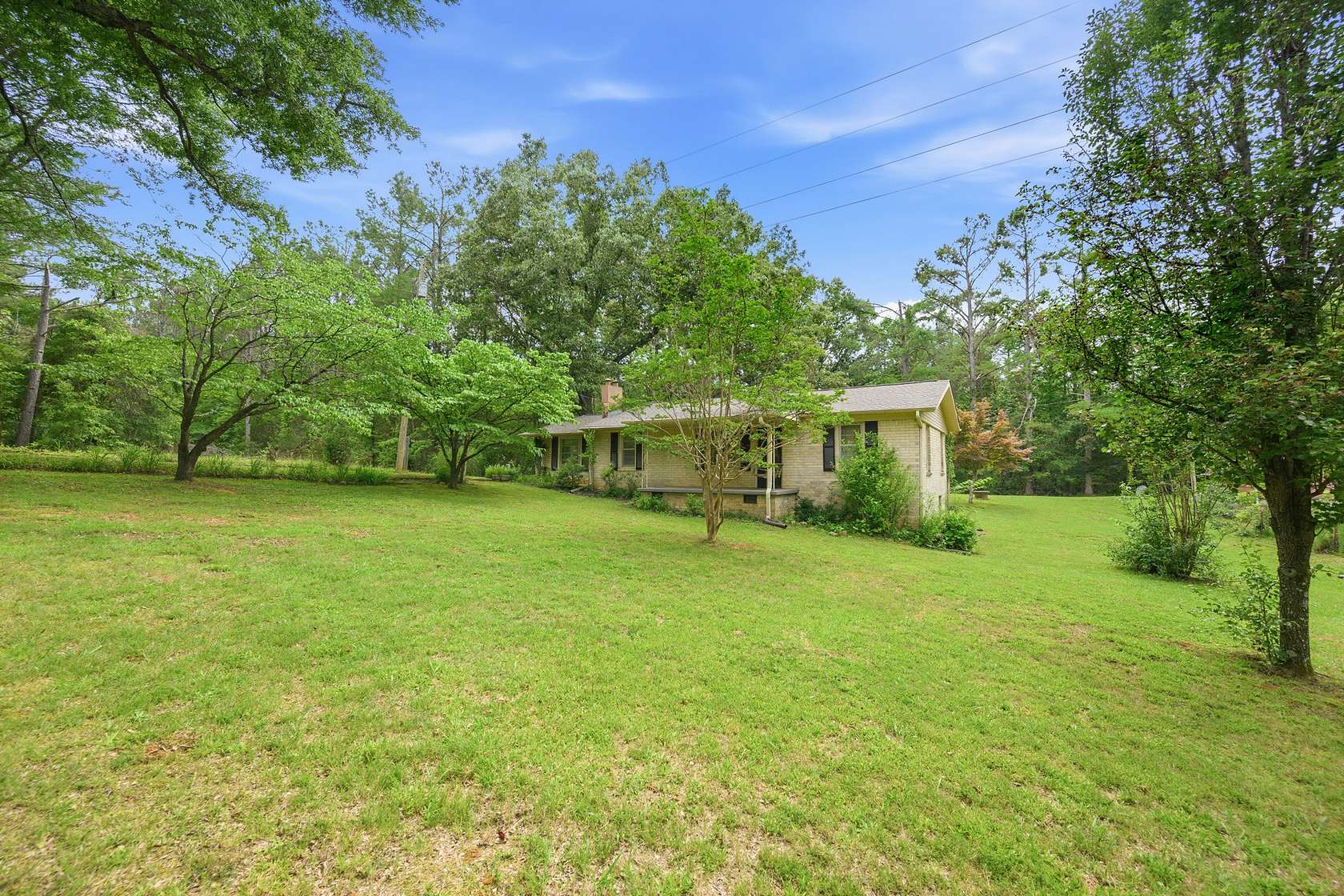 3 Acres of Land with Home for Sale in Sardis, Tennessee