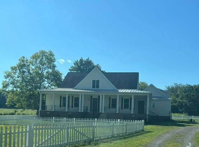 5 Acres of Land with Home for Sale in Castalian Springs, Tennessee