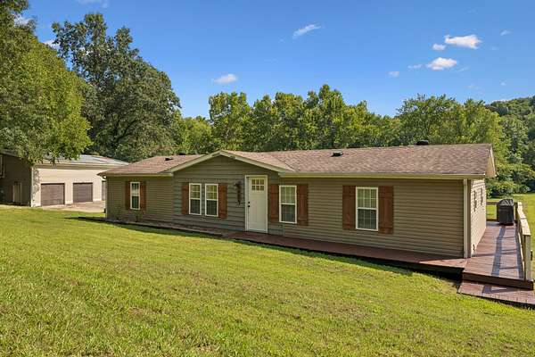 5 Acres of Land with Home for Sale in Clarksville, Tennessee