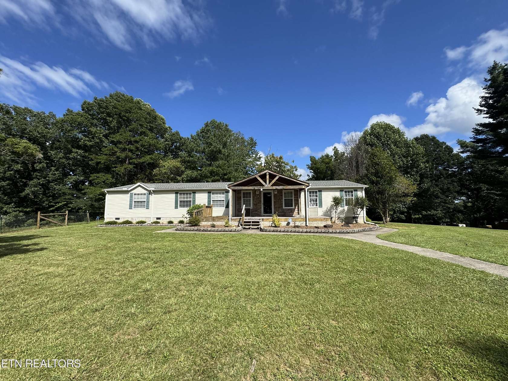 2.26 Acres of Land with Home for Sale in Oneida, Tennessee