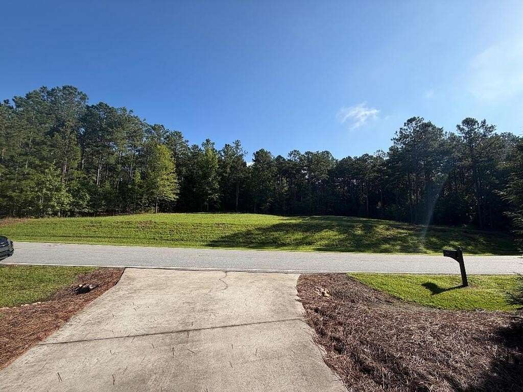 1 Acre of Land for Sale in Hodges, South Carolina