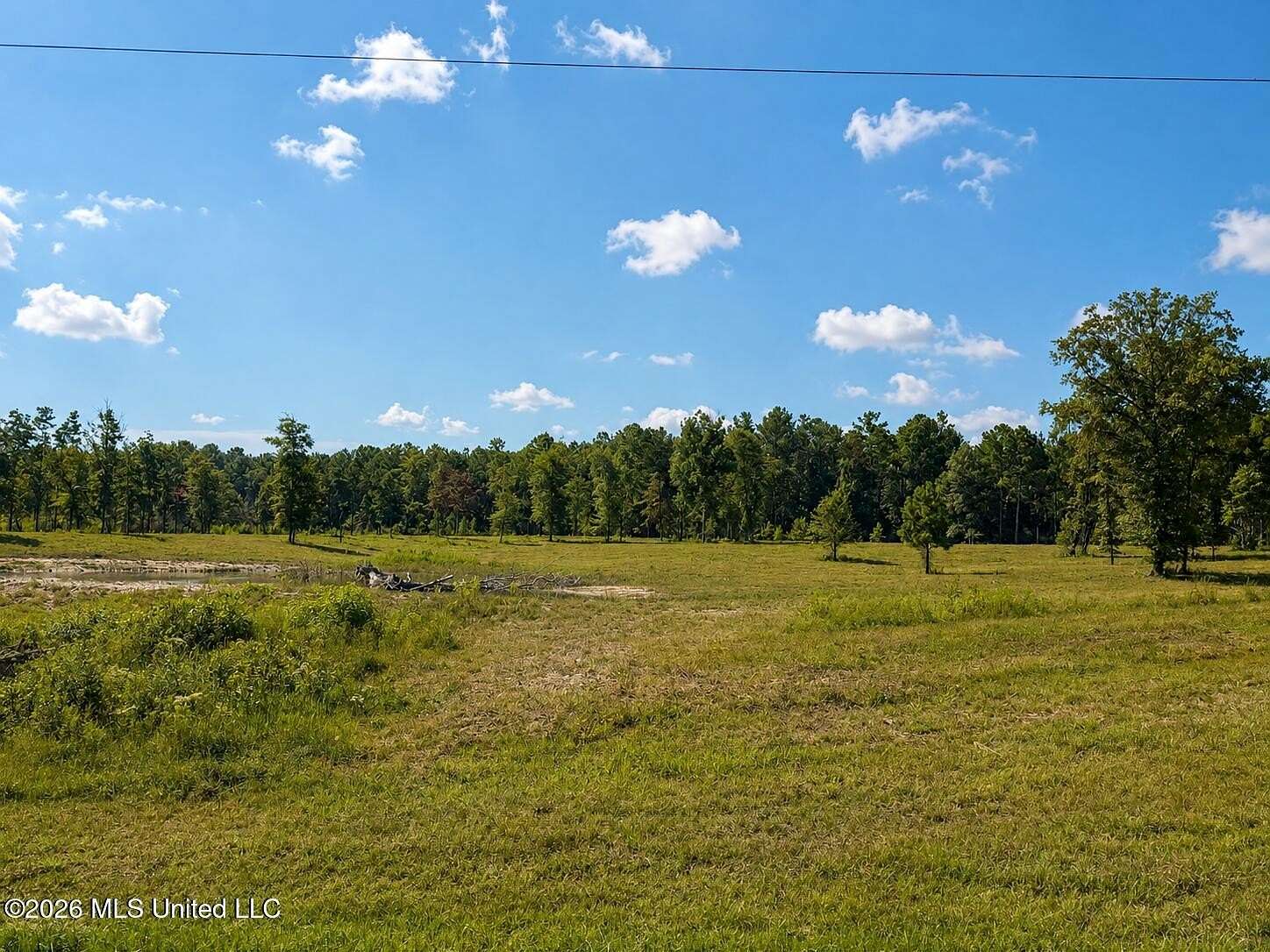 5.68 Acres of Residential Land for Sale in Leakesville, Mississippi