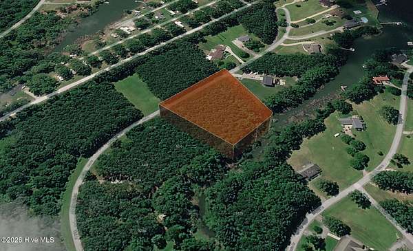 1.67 Acres of Residential Land for Sale in Oriental, North Carolina