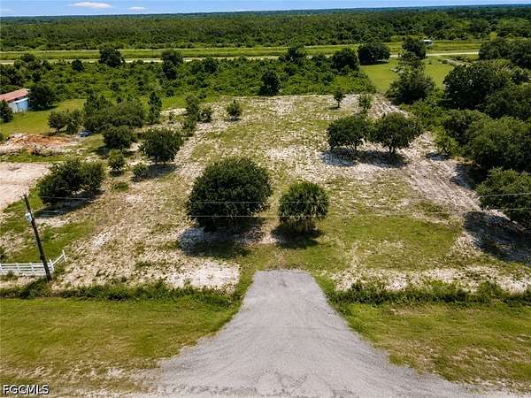 1.25 Acres of Residential Land for Sale in Clewiston, Florida