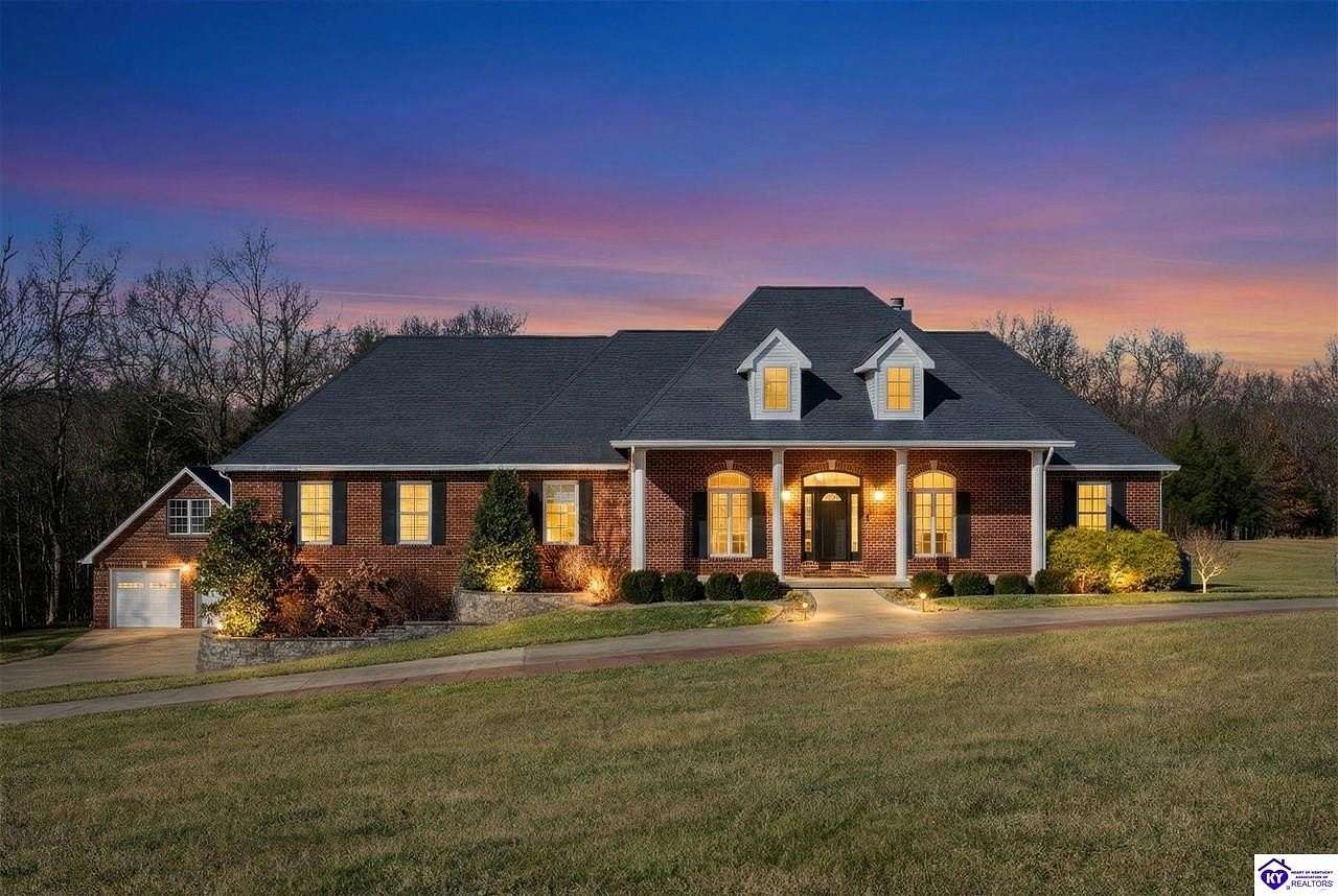 8.66 Acres of Land with Home for Sale in Elizabethtown, Kentucky