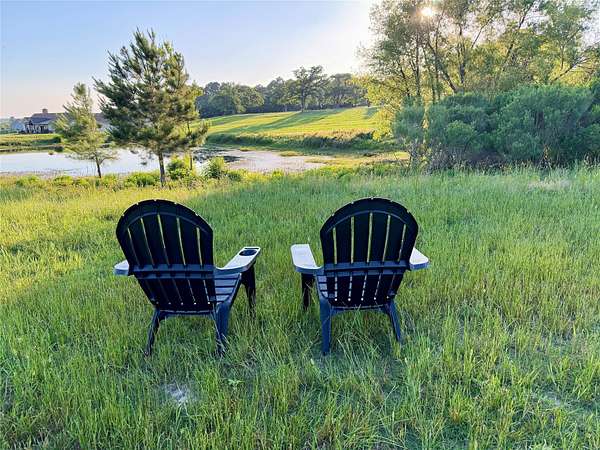 6 Acres of Residential Land for Sale in Athens, Texas