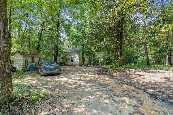 10 Acres of Land with Home for Sale in DeFuniak Springs, Florida
