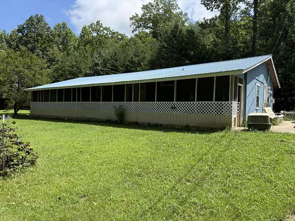 43 Acres of Land with Home for Sale in Pikeville, Tennessee