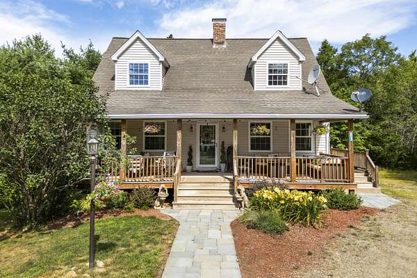 7.6 Acres of Land with Home for Sale in Bristol, Maine