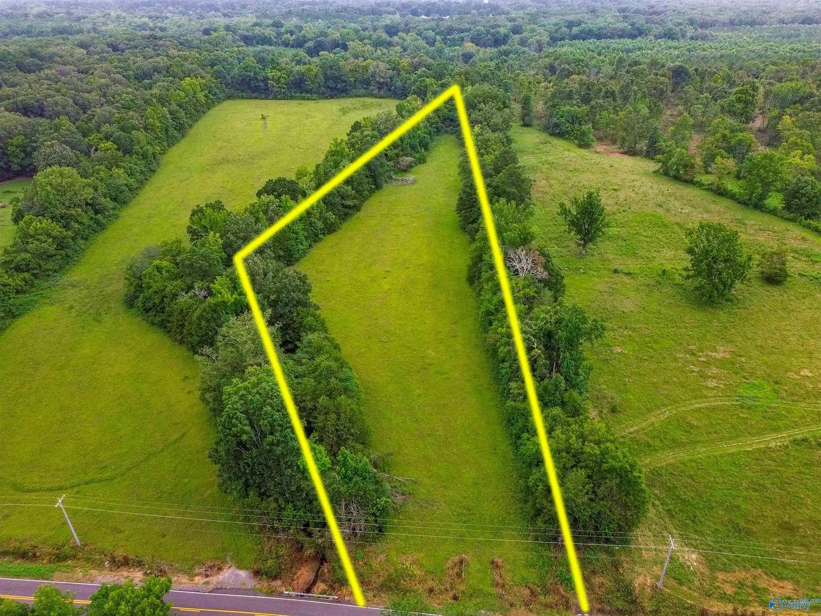 4.5 Acres of Residential Land for Sale in Hartselle, Alabama