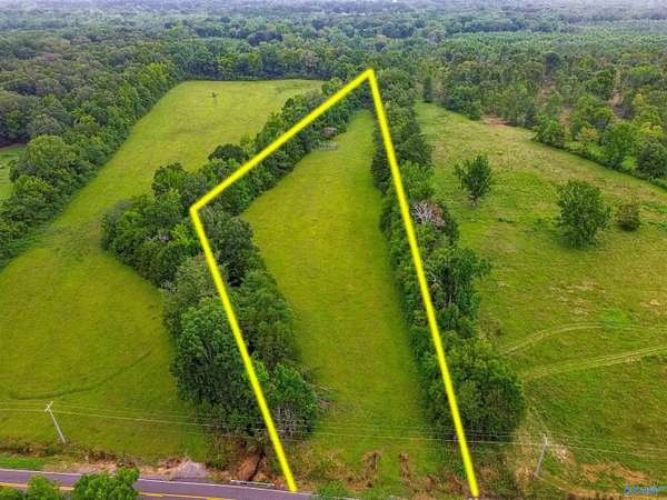 4.5 Acres of Residential Land for Sale in Hartselle, Alabama