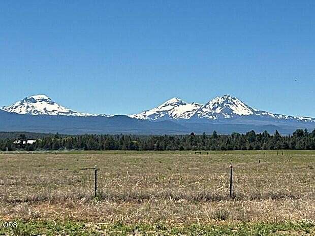29.7 Acres of Recreational Land with Home for Sale in Bend, Oregon