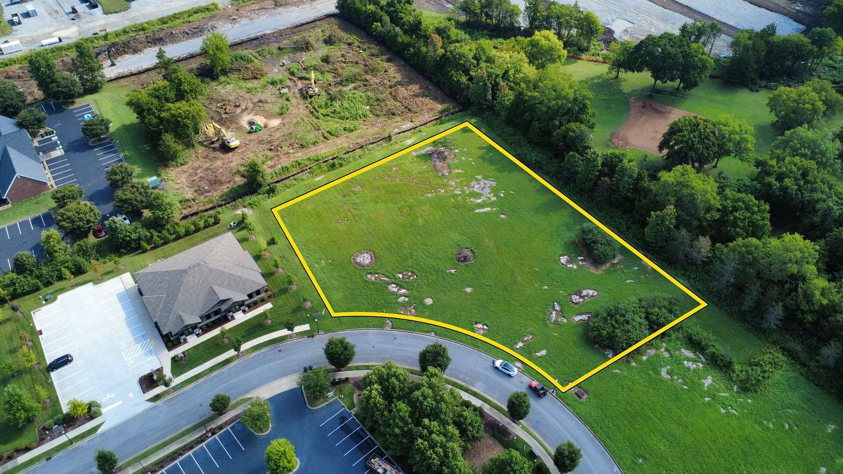 1.87 Acres of Mixed-Use Land for Sale in Murfreesboro, Tennessee