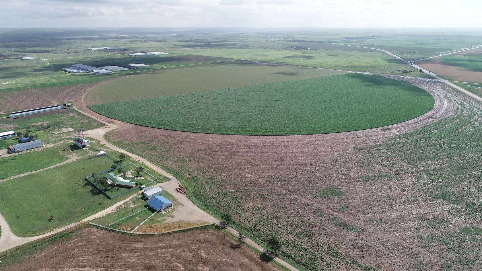 1,555 Acres of Land for Sale in Miami, Texas