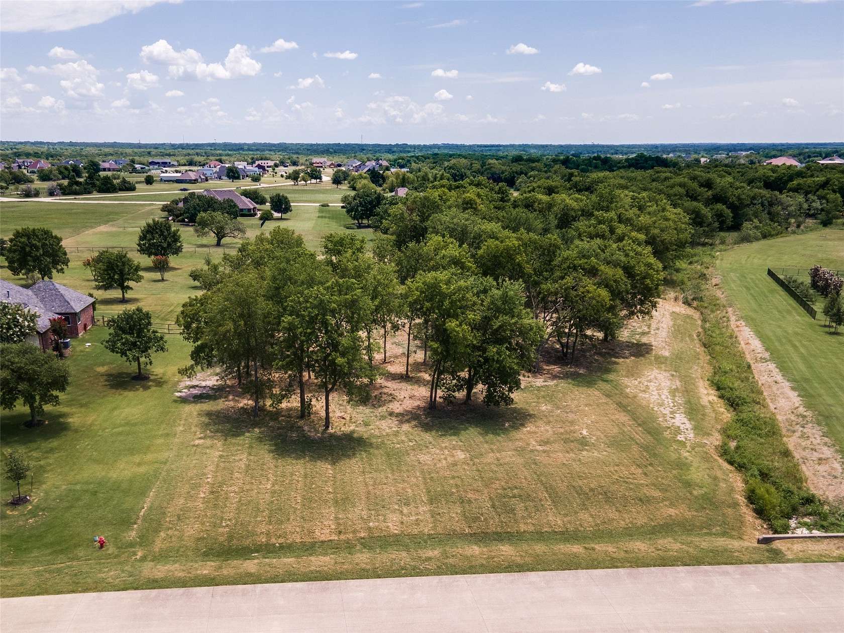 2 Acres of Residential Land for Sale in Royse City, Texas
